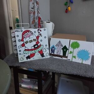 Festive Santa and Nature-Themed Art Set